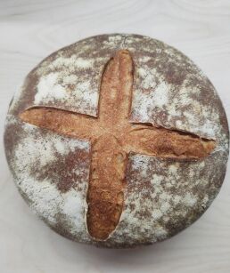 Duży Chleb pszenny typu wiejskiego na zakwasie żytnim 850 g